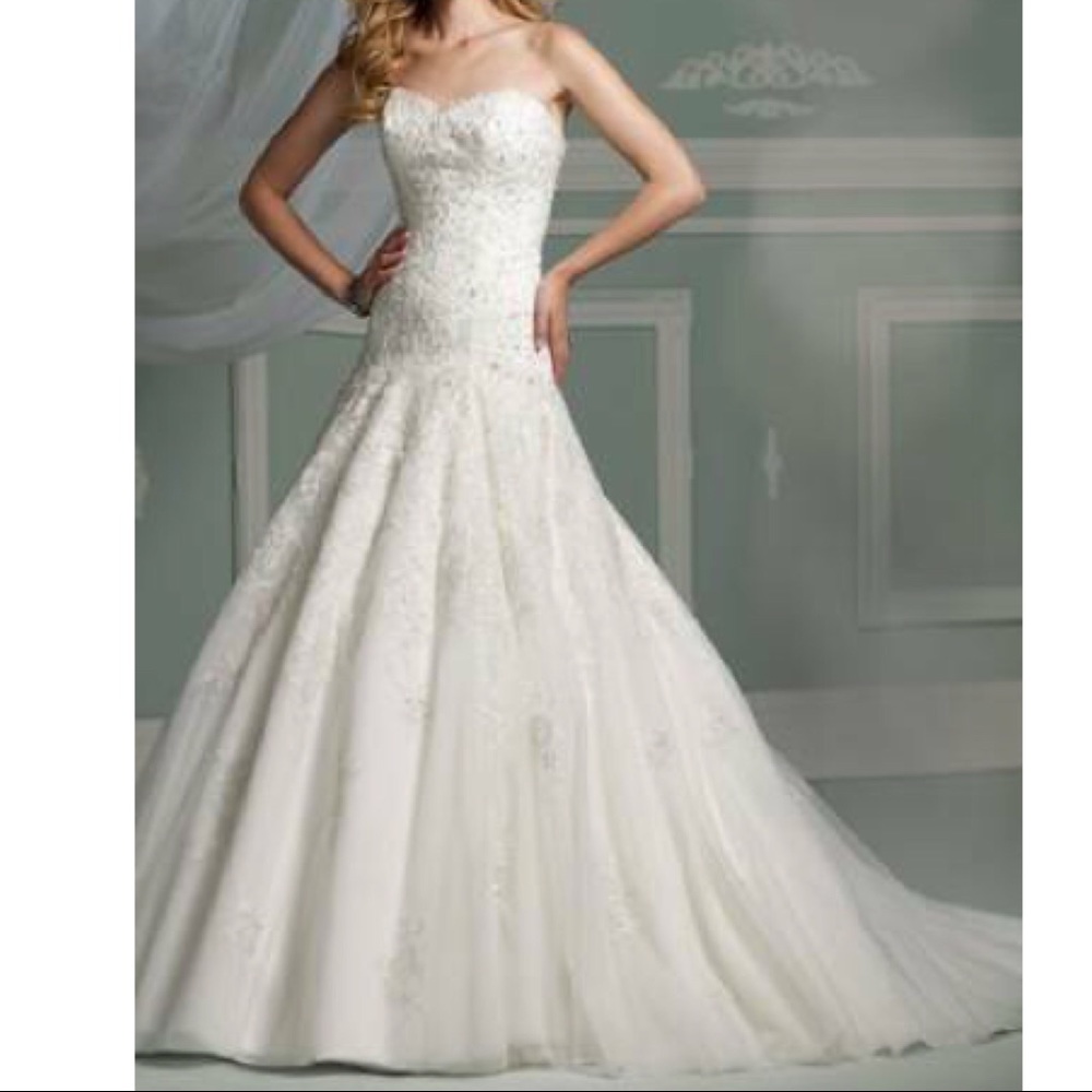 James Clifford J11307 Wedding Dress Gown